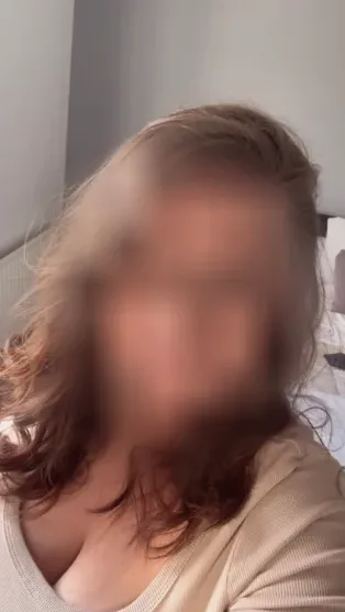 Bianca, 36