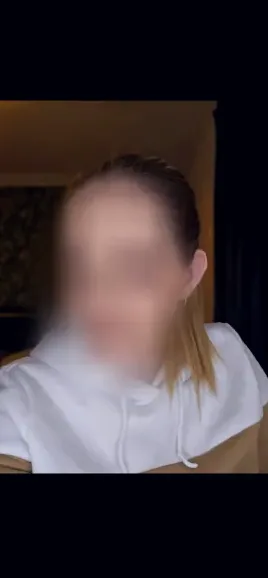Helena, 36