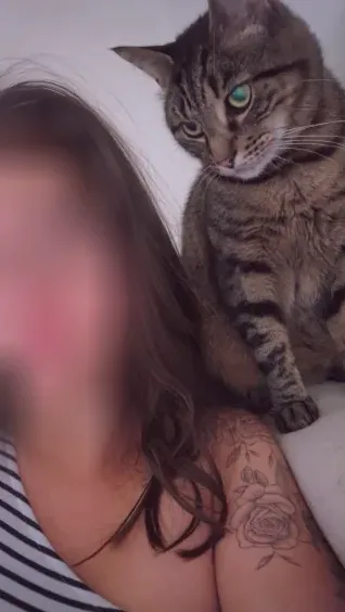 Louise, 28
