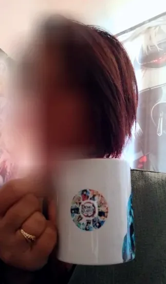 Olivia, 40