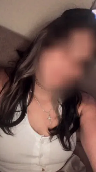 Sofia, 30